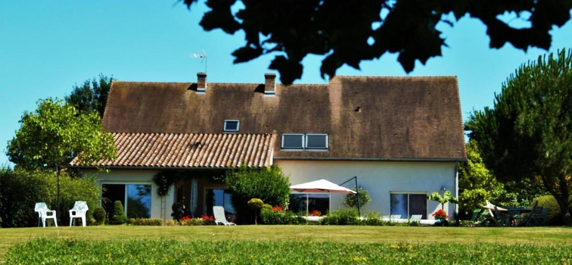 La Dinandiere La Chapelle-de-Bragny Exteriér fotografie